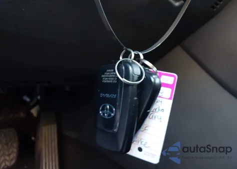 2024 Toyota Rav4 Hybrid Xle from USA, damaged, VIN 2T3RWRFV5RW233314